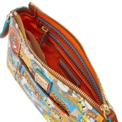 Disney Donald Duck Dooney & Bourke Crossbody Bag – 90th Anniversary -Disney Shop 4203106060176 3