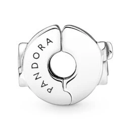 Disney Mickey And Minnie Mouse Icon Clip Charm By Pandora 7 Disney Mickey And Minnie Mouse Icon Clip Charm By Pandora -Disney Shop 4300107850215 3