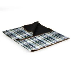 Disney Winnie The Pooh Blanket Tote Outdoor Picnic Blanket -Disney Shop 6804058733644 3